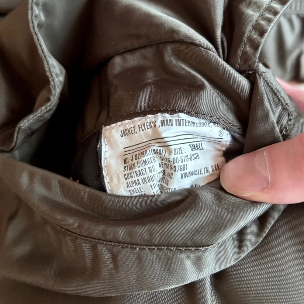Alpha Industries MA-1 Limited Model Military Bomber Jacket
Space Gray Size S - Picture 5 of 8